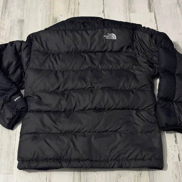 The North Face Boys Classic Black Puffer Jacket Size M 10-12 - Picture 4 of 11